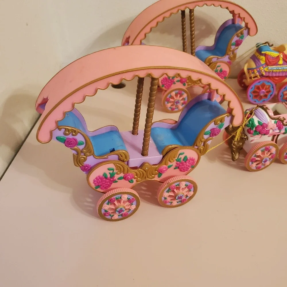 Kidkore 1998 Circus‎ Fair Tiger Pig Zebra Pull Toy Camel Horse Vintage Decor